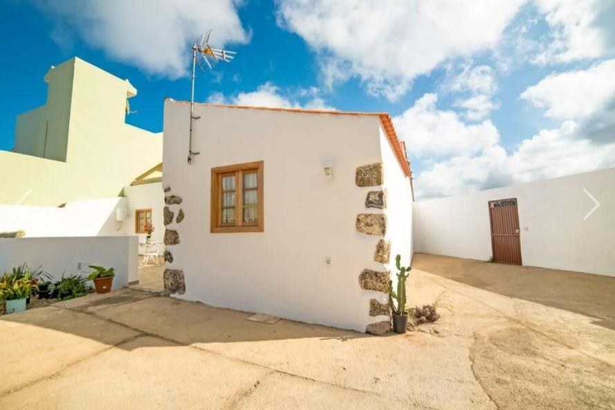 La Casa Del Bisa Villa Genovés Kültér fotó